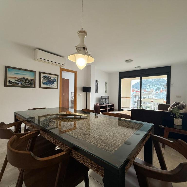 Agi Riera Ginjolers - Apartamento de 3 dormitorios (6 adultos) - 1