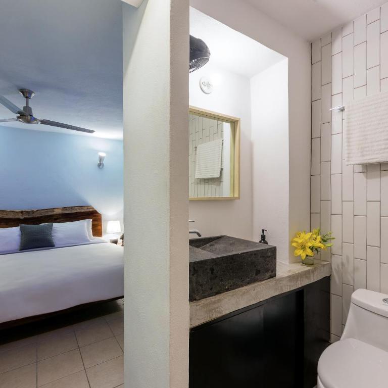 Casa Lucas - One-Bedroom Apartment - 12