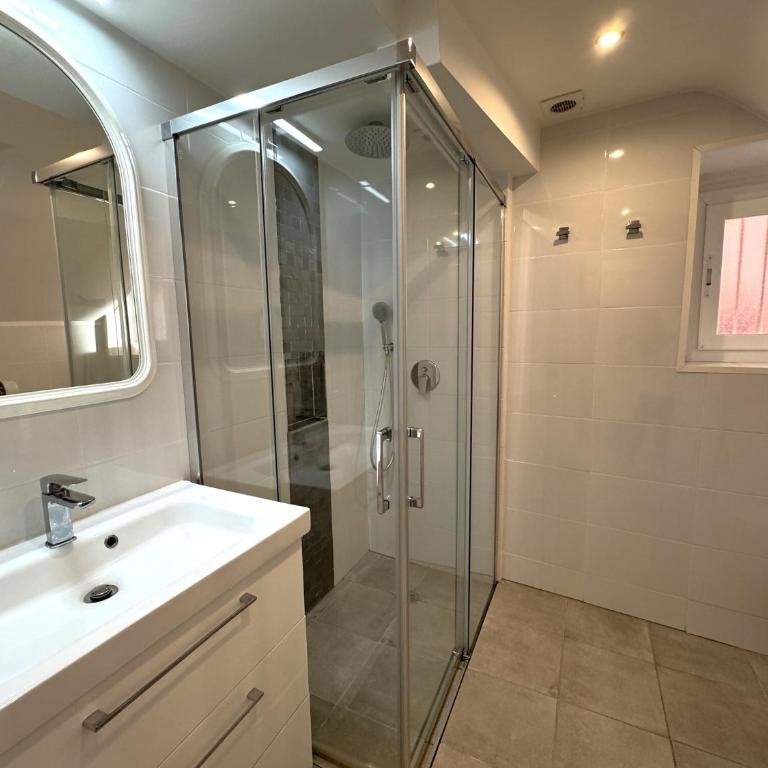Apartamento Peñaquinera En Llanes VUT-3033-AS - Two-Bedroom Apartment - 13