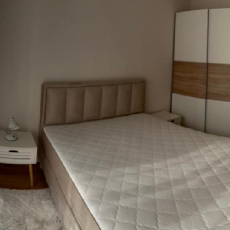 Stylish one bedroom apartment Central Point with -GARAGE 5 EUR PER DAY - One-Bedroom Apartment - 5