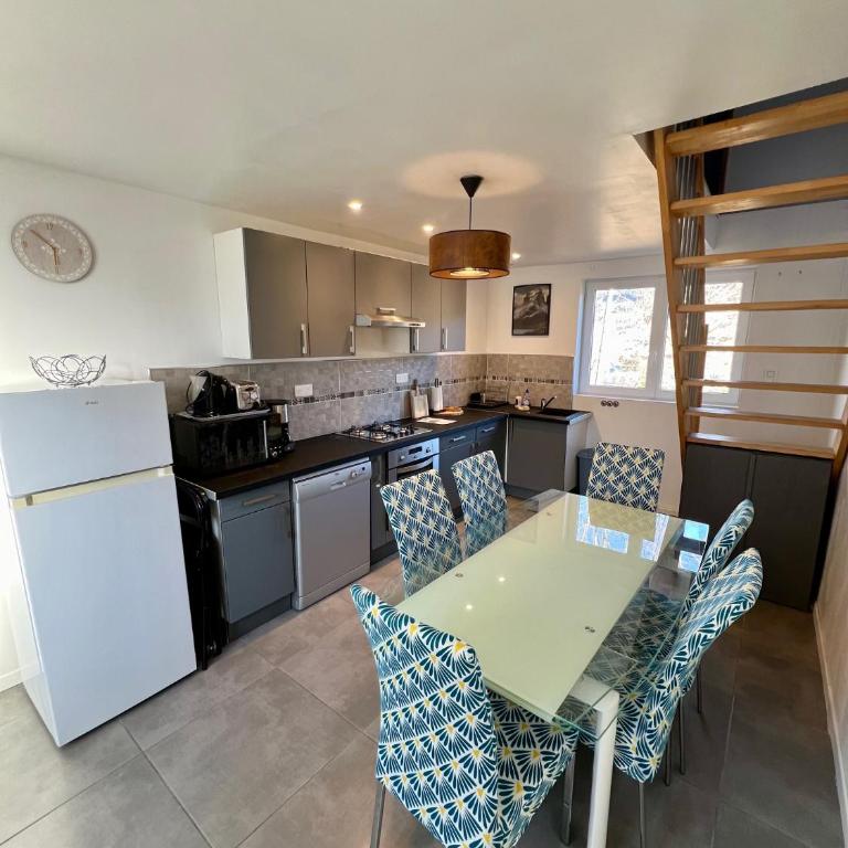 Grand apt La Bresse 6 a 8 pers centre et pistes proches - Two-Bedroom House - 10