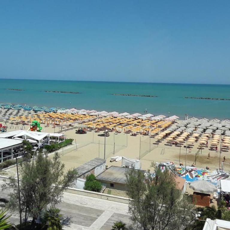 Casa Ploy - Bright and modern, between the beach and the city center - Two-Bedroom Apartment - 29