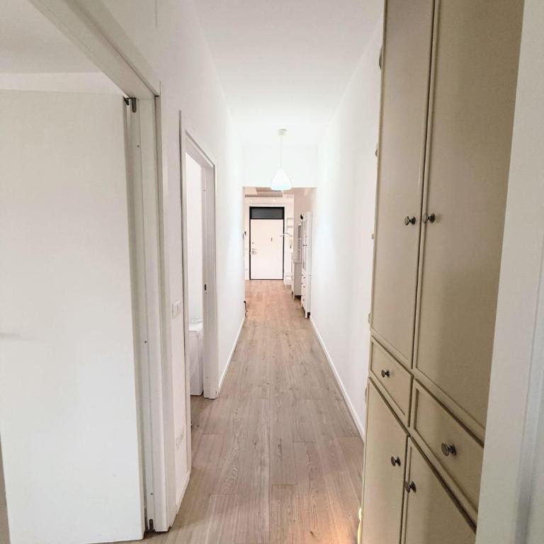 Casa Ploy - Bright and modern, between the beach and the city center - Two-Bedroom Apartment - 10