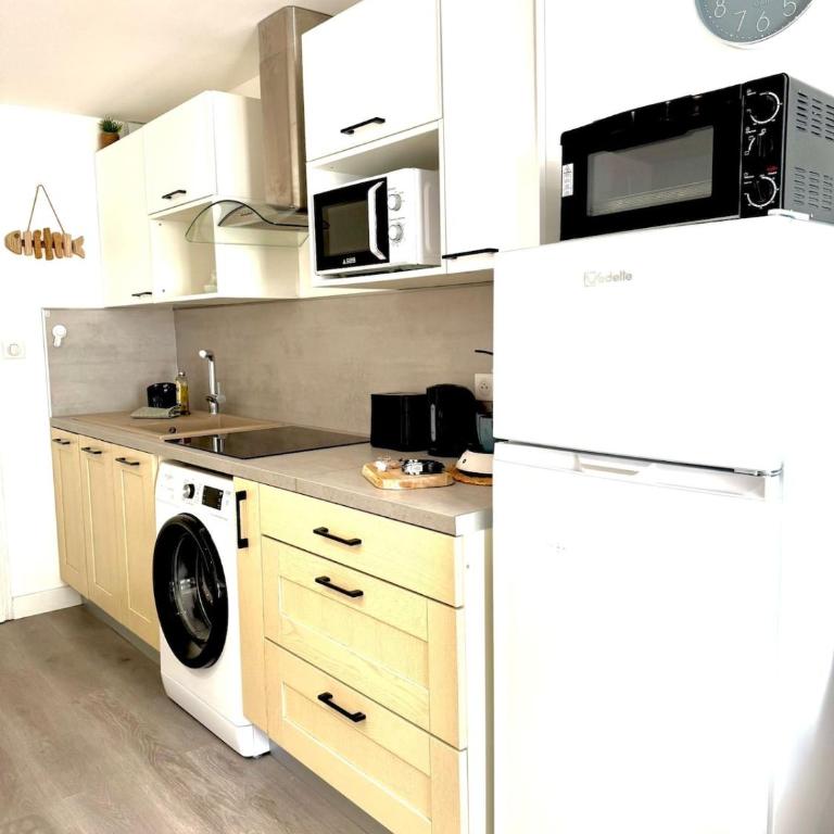 Le Grand Bleu-Parking privé-Climatisation-Proche ponant - Apartment mit 1 Schlafzimmer - 36