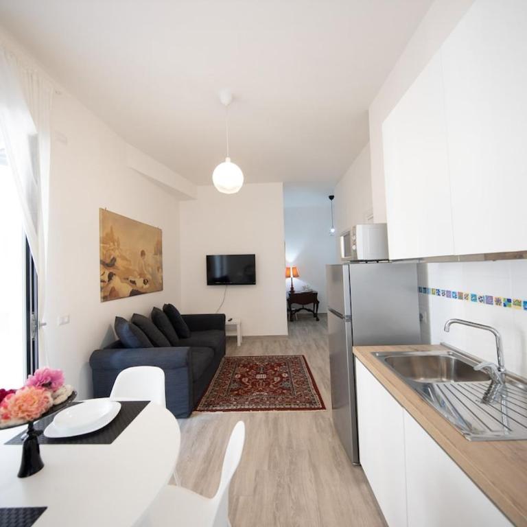 SweetHome Confortevole bilocale vicino Stazione Aria Condizionata Wifi - Appartamento con 1 Camera da Letto - 1