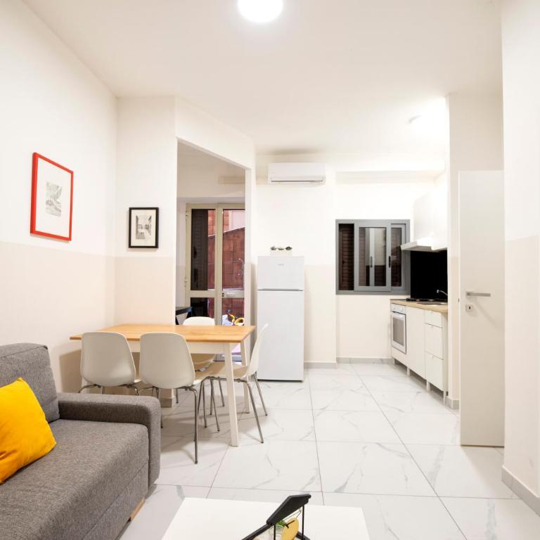 Genova Loft, City Centre Shopping District - One-Bedroom Apartment - 6