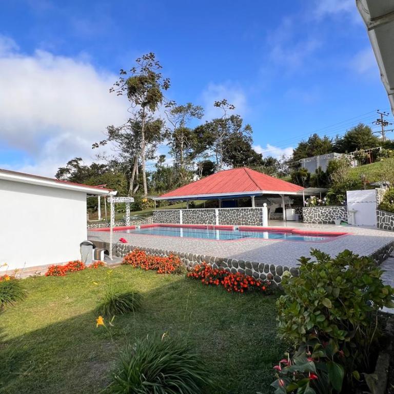Finca el paraíso - parcelacion El Lago - Three-Bedroom House - 6