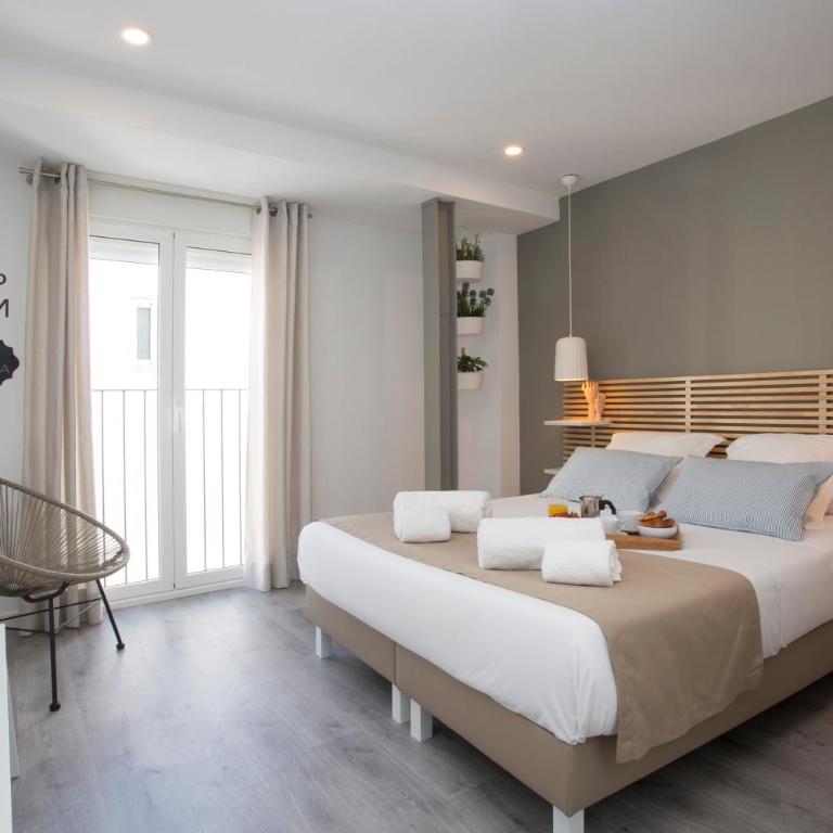 SingularStays Mercado Central - Three-Bedroom Apartment - Penthouse - 2