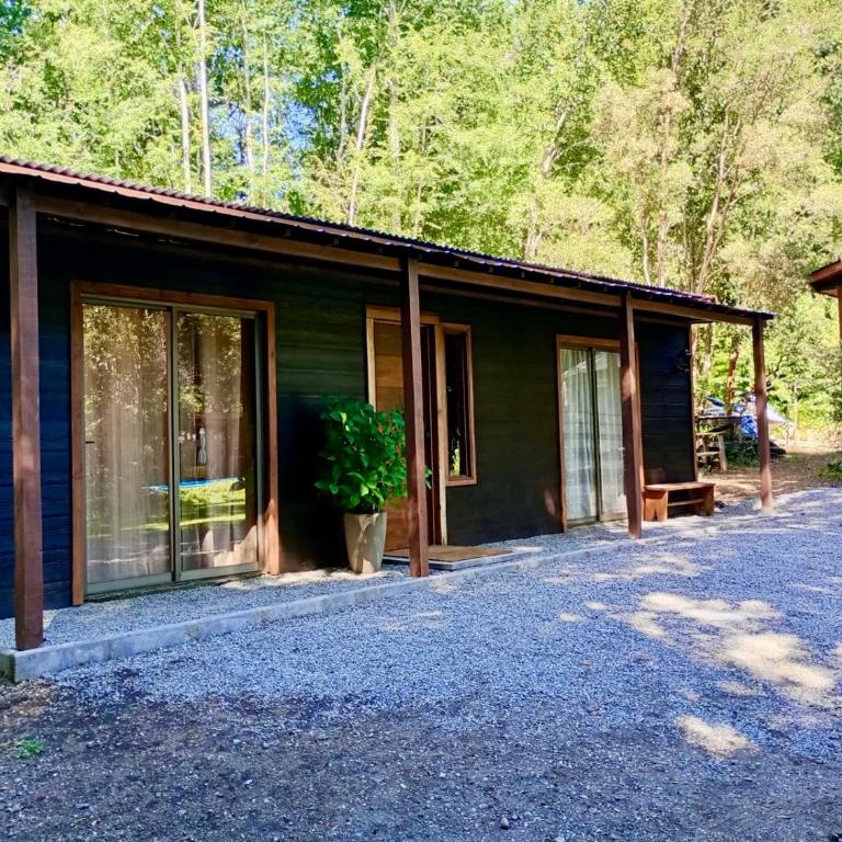 Casa en bosque a 10 minutos del centro de Pucón - Casa de 2 dormitorios - 2
