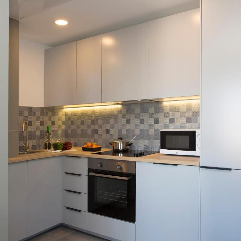 SingularStays Mercado Central - Three-Bedroom Apartment - Penthouse - 14
