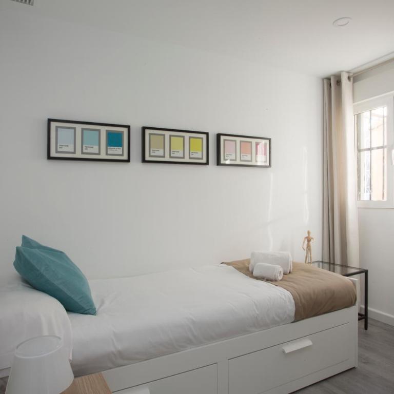 SingularStays Mercado Central - Three-Bedroom Apartment - Penthouse - 16