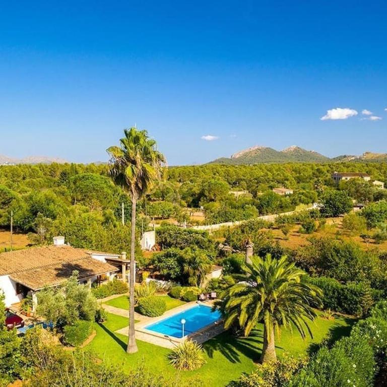 Two-bedroom house with country views by Renthousing - Villa con piscina privada - 22