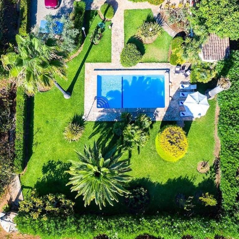 Two-bedroom house with country views by Renthousing - Villa con piscina privada - 18