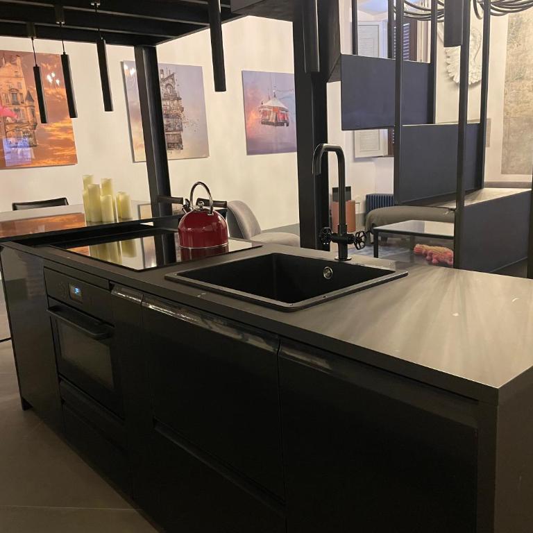 Monti Art Loft - Appartamento con 2 Camere da Letto - 19