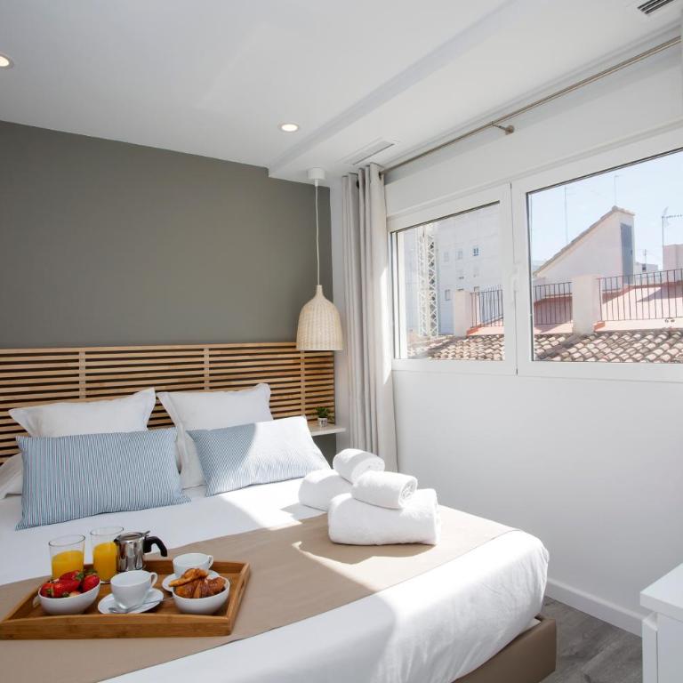 SingularStays Mercado Central - Two-Bedroom Apartment - Penthouse - 5