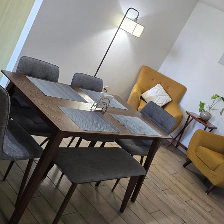Cómodo y lujoso apartamento frente a Macroplaza - Two-Bedroom Apartment - 42