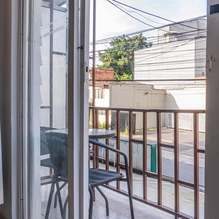 Apartamento Estadio Familar con 4 habitaciones para 8 huespedes - Apartamento de 4 dormitorios con balcón - 30