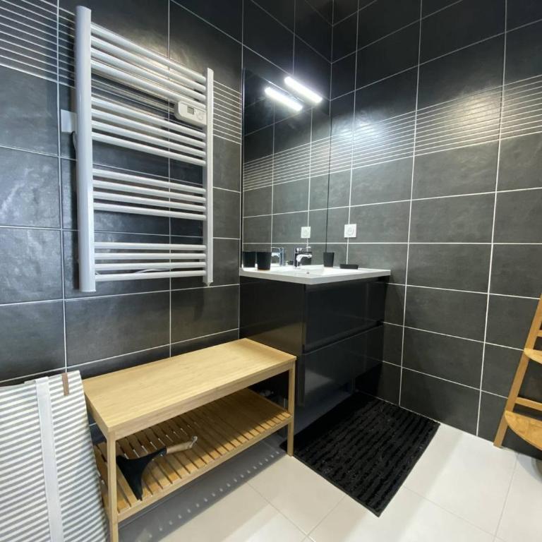 Royan T2 2* avec Balcon et Parking à 250m de la Plage - FR-1-738-37 - Apartment - 15