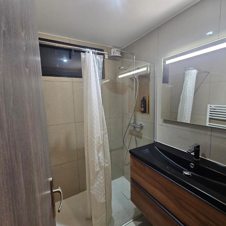 Appartement 75m2 neuf 15 min centre ville - Apartamento de 3 dormitorios - 3