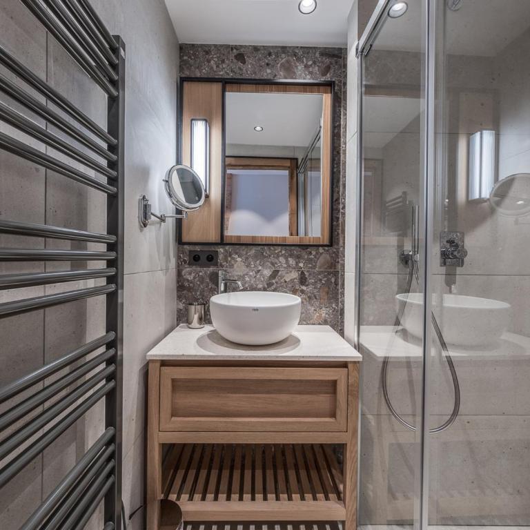 Appartement de luxe, 3 chambres, cheminée, conciergerie 5*, ski room, non-fumeur - FR-1-613-124 - Apartment - 18