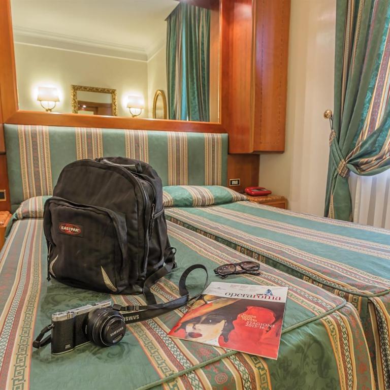 Raeli Hotel Noto - Camera Economy Matrimoniale/Doppia con Letti Singoli - 4