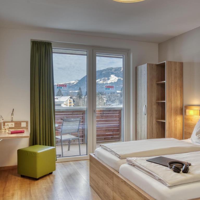 COOEE alpin Hotel Kitzbüheler Alpen - Doppelzimmer mit Balkon - 6