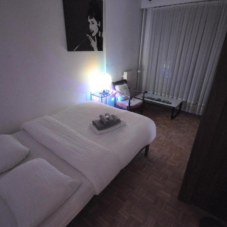 Spacious, Bright Apartment with Private Parking - Appartement 3 Chambres - 15