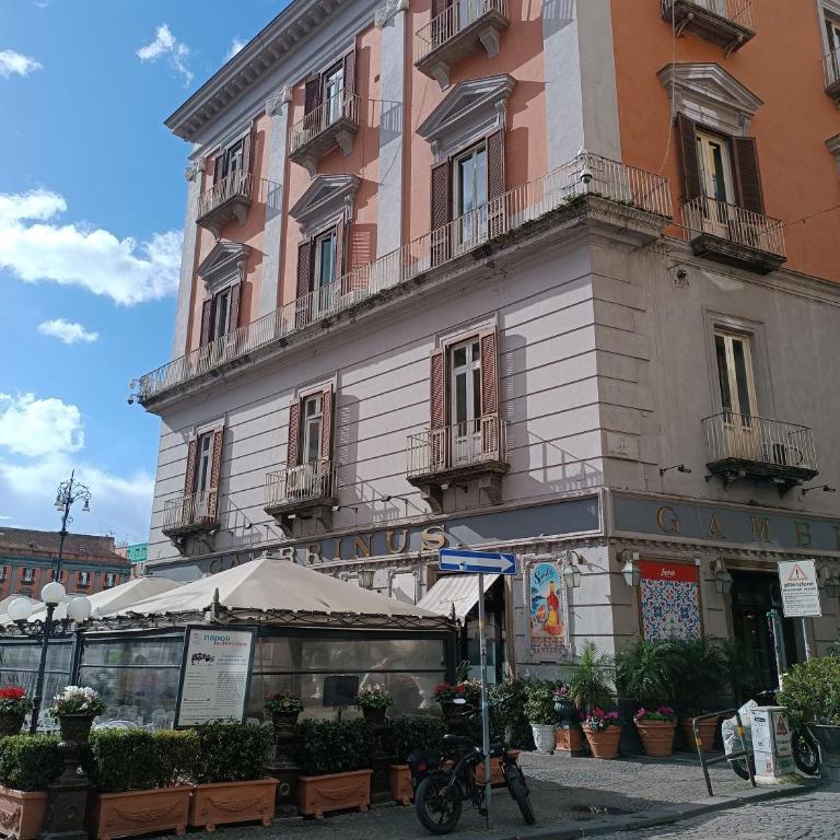 B&B Napoli Plebiscito - Camera Matrimoniale/Doppia con Letti Singoli - 5