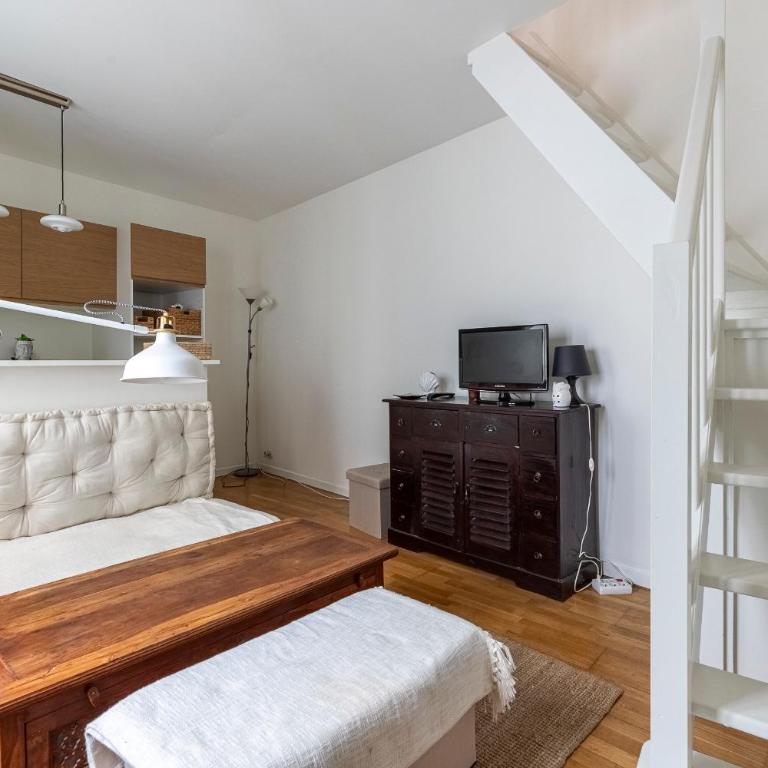 Le Paris Secret - 2 Prs - Louvre - Paris - One-Bedroom Apartment - 1