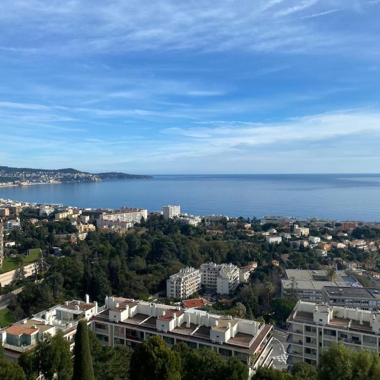 Beautiful Apartment Pool & Garage See View - Appartement 2 Chambres - 13