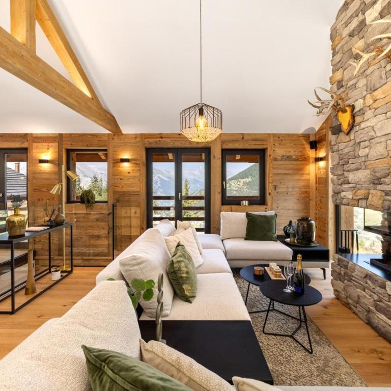 Chalet Le Reve Cinema room Jacuzzi - Chalet - 3