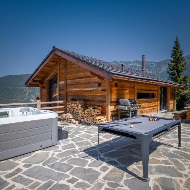 Chalet Le Reve Cinema room Jacuzzi - Chalet - 20