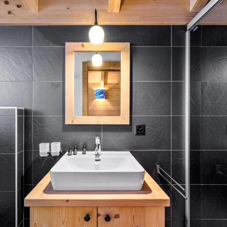 Chalet 18 îles Luxury chalet With Sauna La Tzoumaz - Chalet - 12