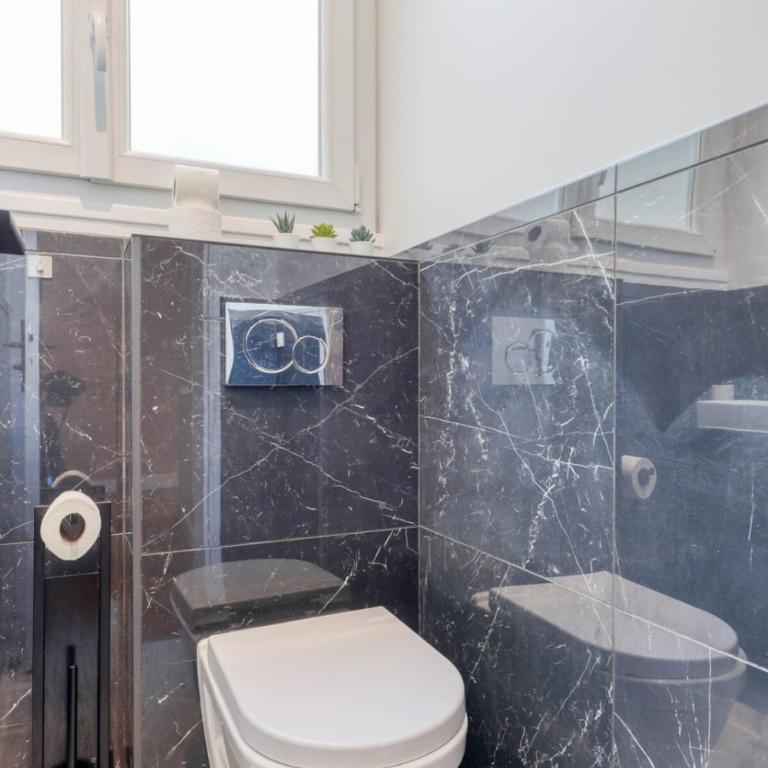 Blue Design 2BDR Flat in the Heart of Bastille - Appartement - 25
