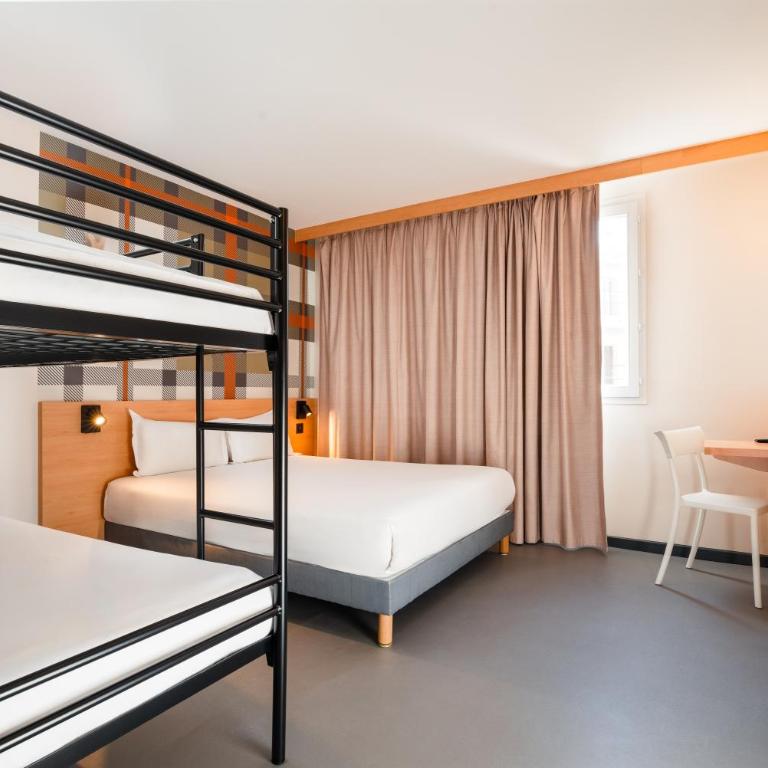 easyHotel Nice Old Town - Chambre Quadruple Familiale avec Lits Superposés et Douche - 7