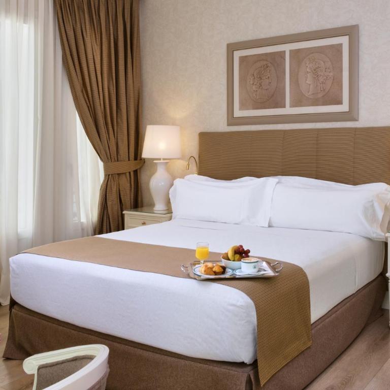 Hotel Atlántico - Double or Twin Room - 10