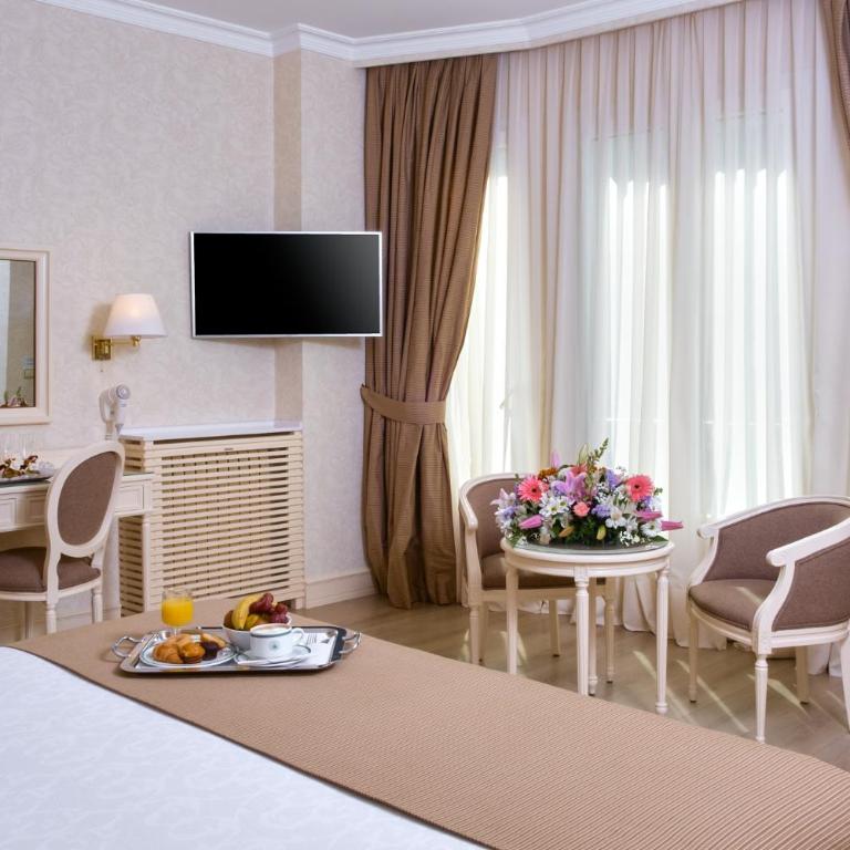 Hotel Atlántico - Deluxe Double or Twin Room - 9