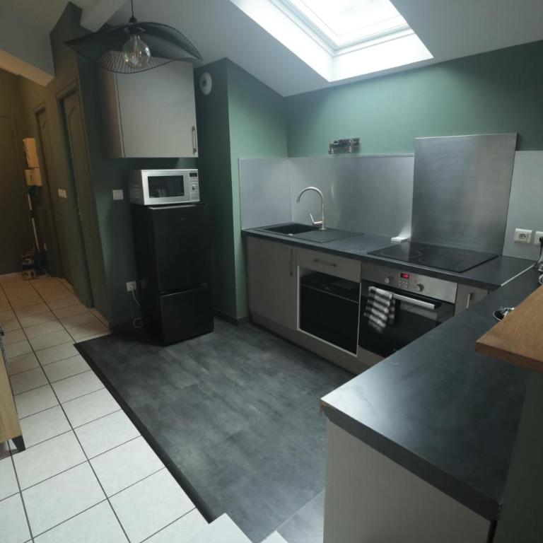Bel Appartement, parking selon dispo - Appartement 2 Chambres - 8