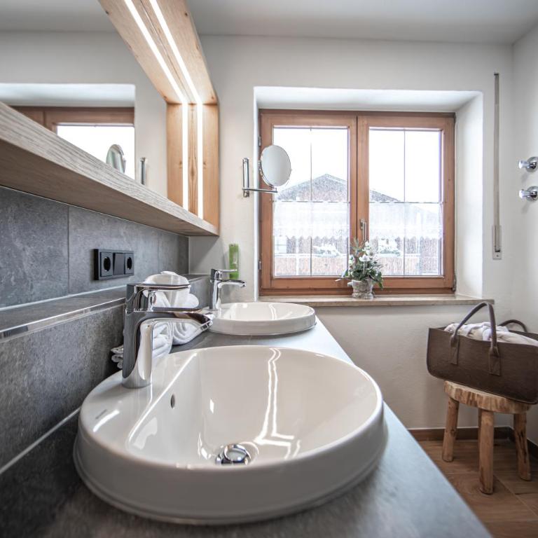 Brunnenhof Oberstdorf - Ferienwohnungen mit Hotel Service - Familienzimmer - 2