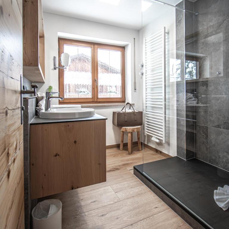 Brunnenhof Oberstdorf - Ferienwohnungen mit Hotel Service - Familienzimmer - 3