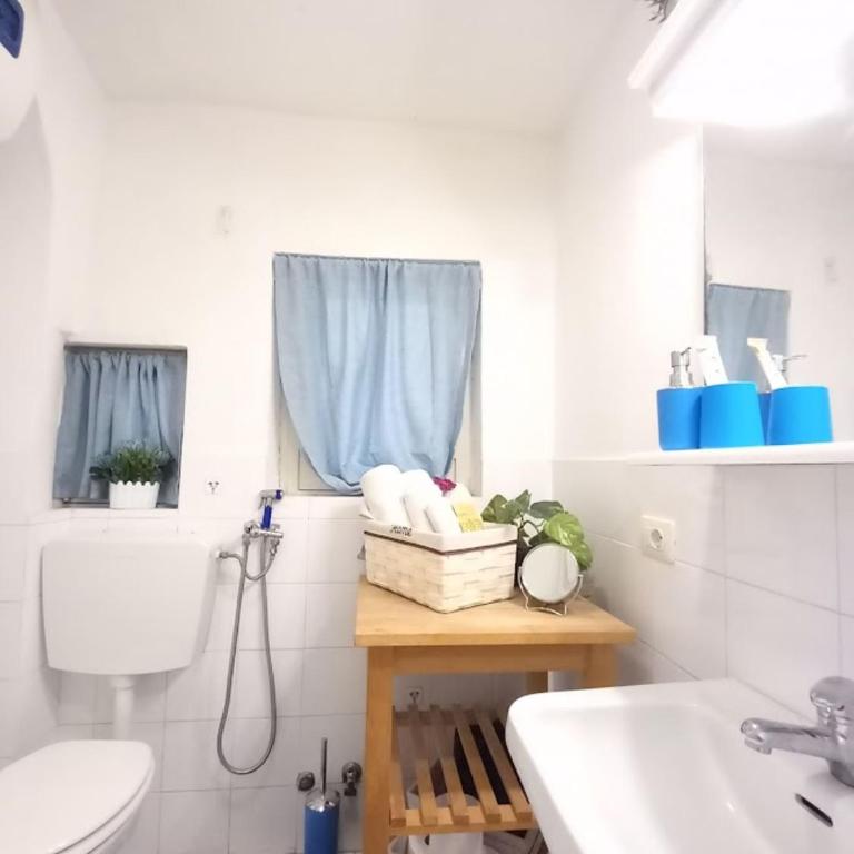Casa Bianca - Centro Città e due minuti a piedi dalla Metro - One-Bedroom Apartment - 19