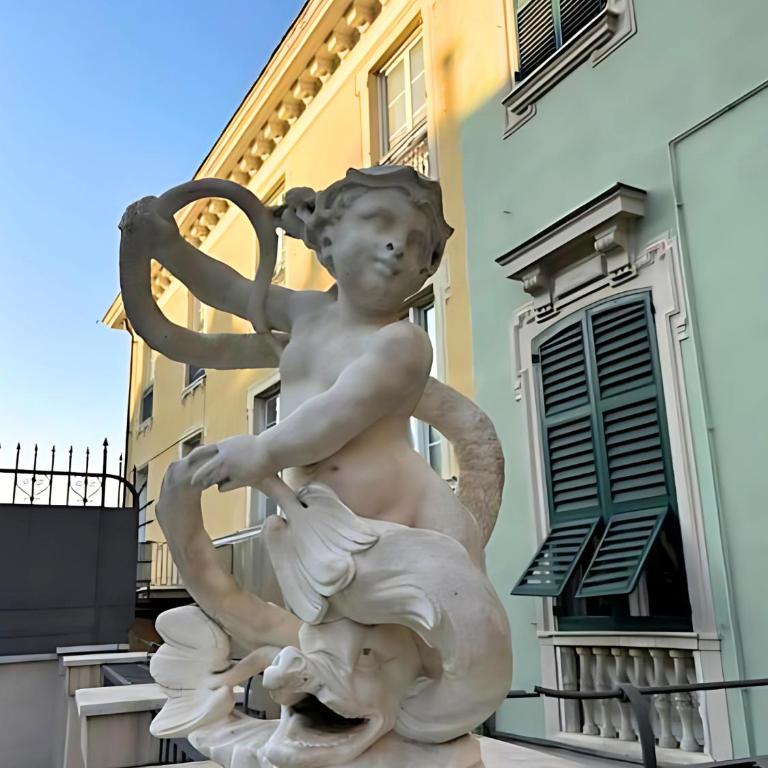 Palazzo Lomellini Historic Retreat by M3trocubo - Elegant Apartment near Aquarium & Via Garibaldi - One-Bedroom Apartment - 13