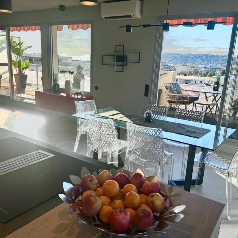 TOP 2 Bedrooms 2 Baths 2 WCs Terrasse Juan Les Pins - Appartamento con 2 Camere da Letto - 13