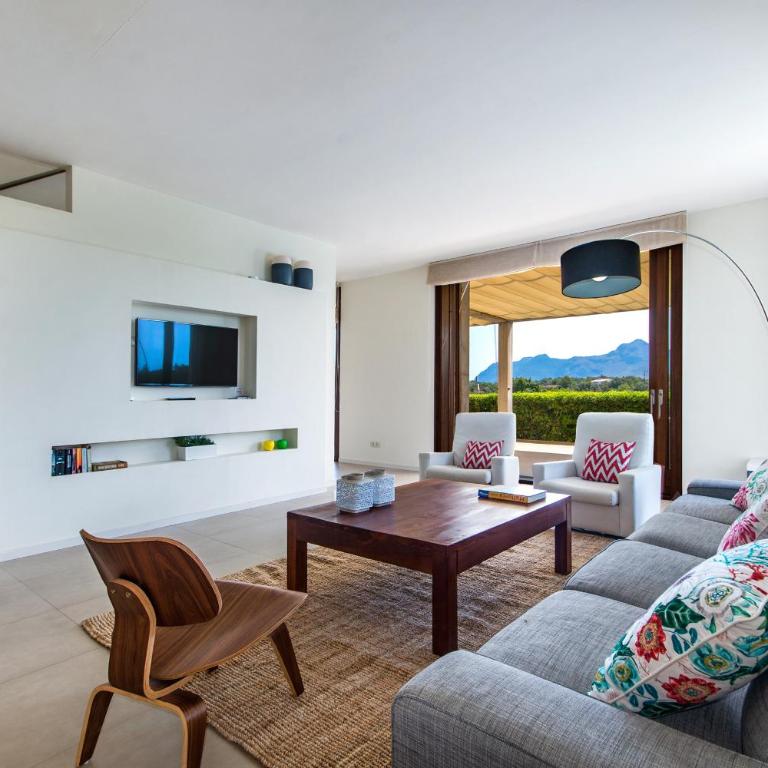 Villa Gran Barcares for 16 by BeBreeze - Villa con piscina privada - 5