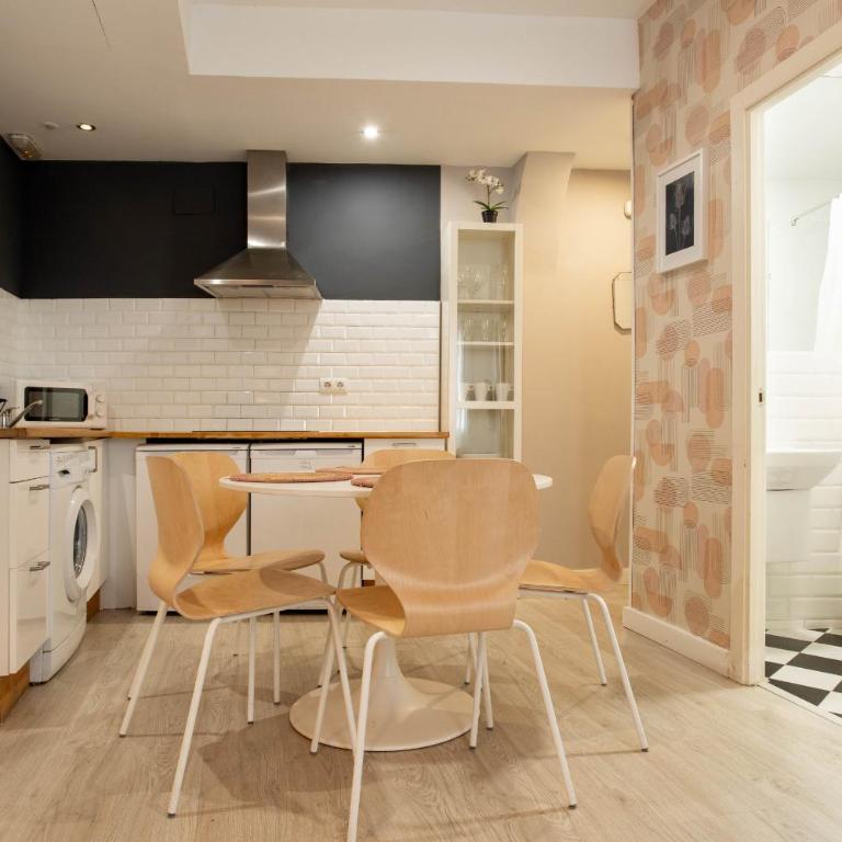 Lindo en Madrid - Two-Bedroom Apartment II - 3