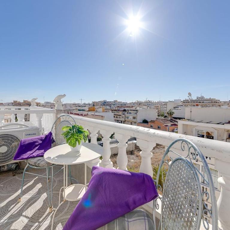 Holiday Penthouse Duplex-Torrevieja, close to the beach - Two-Bedroom Apartment - 24