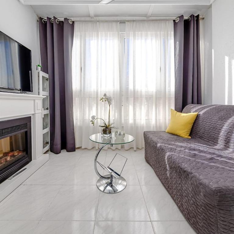 Holiday Penthouse Duplex-Torrevieja, close to the beach - Two-Bedroom Apartment - 5