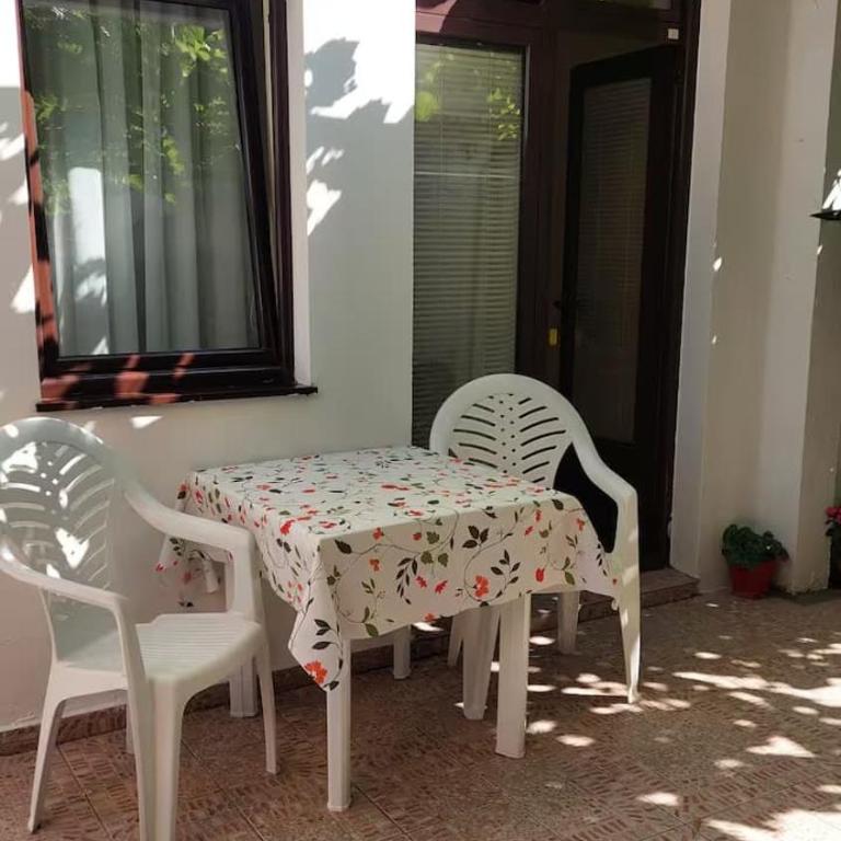 Apartments Marina - Double Room - 1
