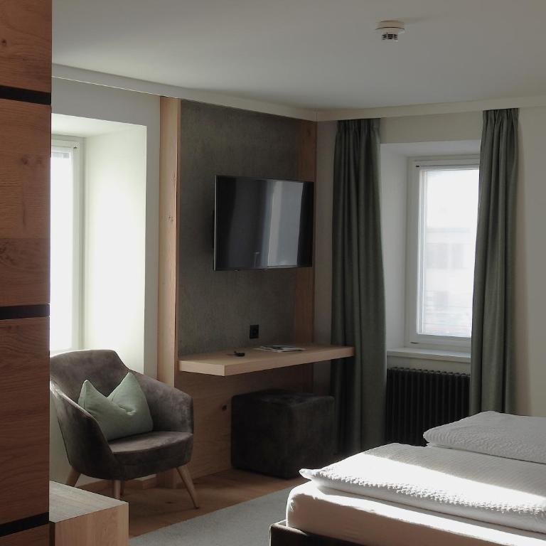 Hotel Spöl Restaurant - Deluxe Suite - 7