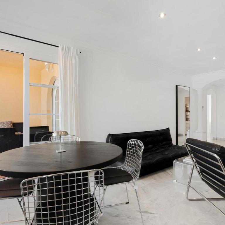 Unmatched Location, Breathtaking Views, Garage - Two-Bedroom Apartment with Terrace and Sea View - 7